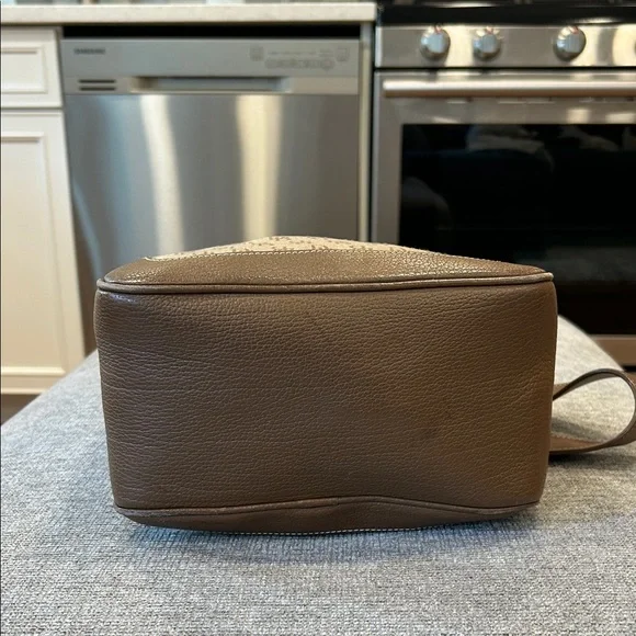 Dooney & Bourke Brown and Tan Shoulder Bag - Picture 5 of 8